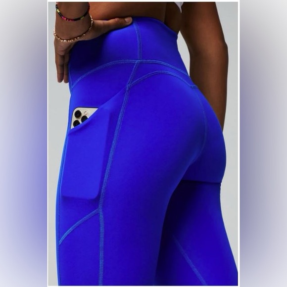 NWT- Fabletics PureLuxe High-Waisted Pocket 7/8 Leggings - LUMINARY BLUE !! - Picture 8 of 9